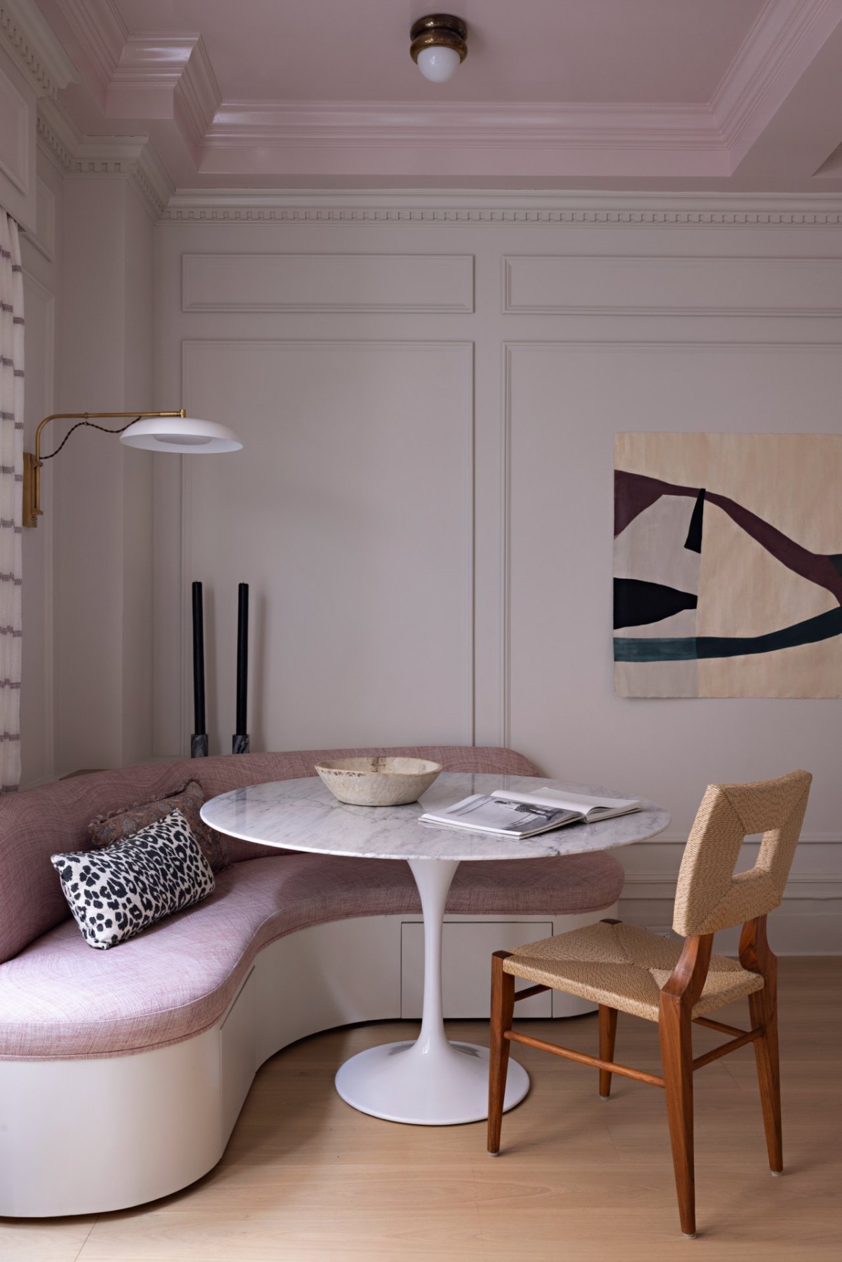 Dining banquette