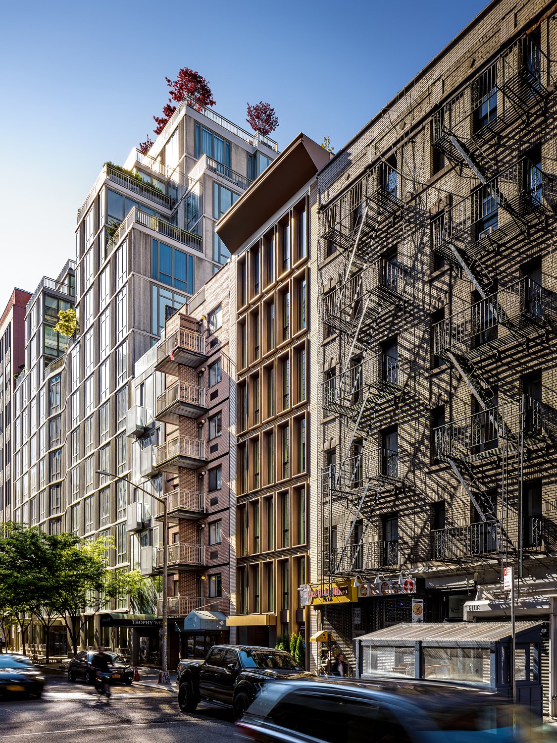 Facade in context