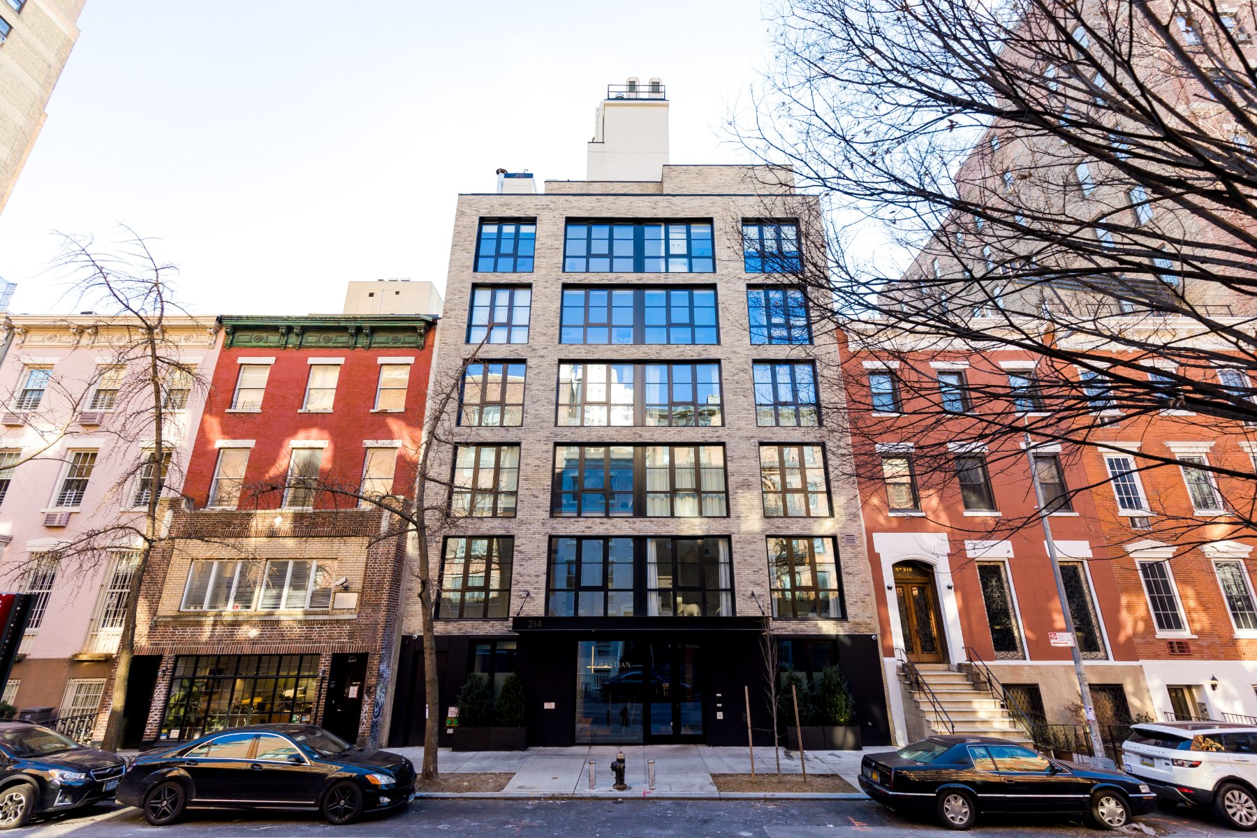 West 15th Street facade